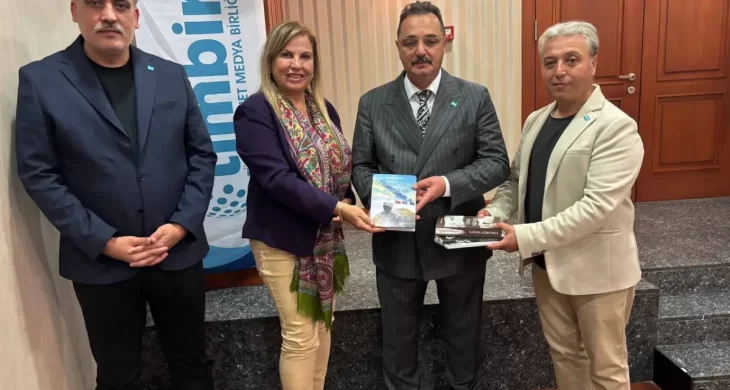 “Zəfərlərə Doğru” Kitabı TİMBİR Genel Başkanı Dr. Süleyman Basa’ya takdim edildi