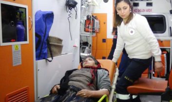 Sobadan Zehirlenen Yatalak Anne Ve Kızını Komşusu Kurtardı